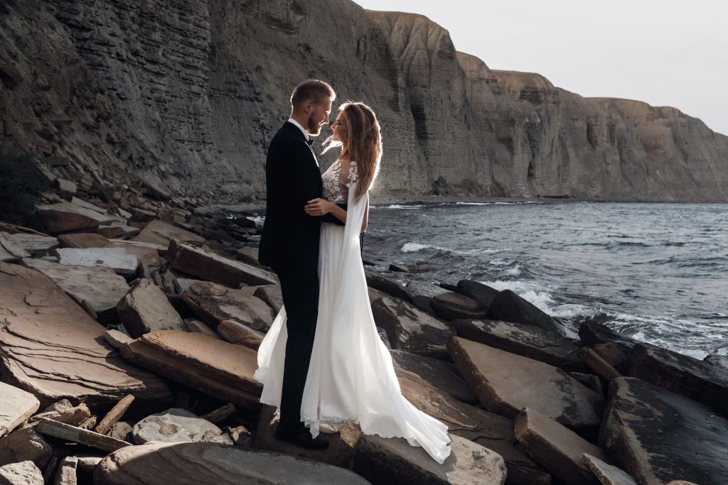 Портфолио 5 fashion bride groom outdoor